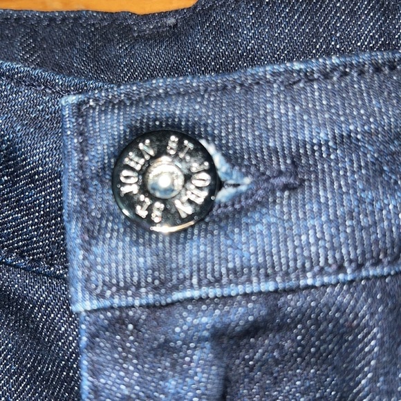 St. John Sport Dark Denim High-Rise Jeans 2 - Picture 8 of 10